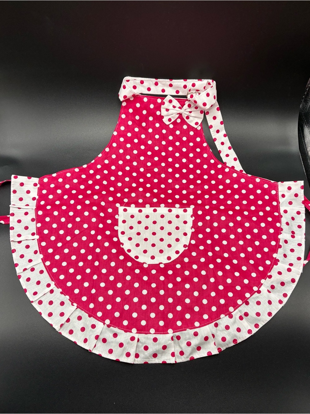 Girl’s age 2-6 Pink Polka Dot Apron with Big Pocket - Bright Pink & White